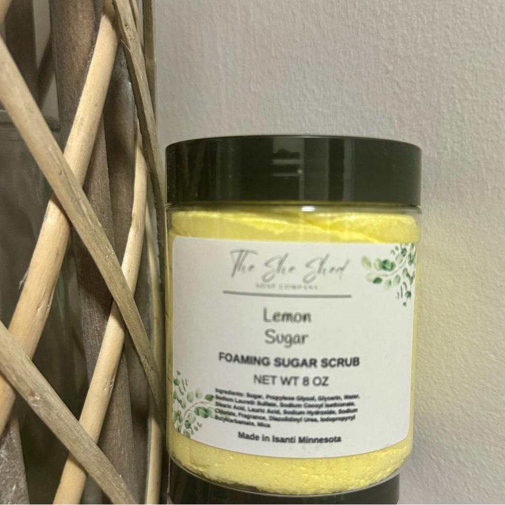 Lemon foaming body scrub NEW 8oz